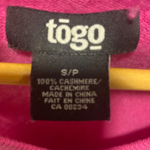 CASHMERE Togo hot pink v-neck sweater. Sz S - Picture 6 of 7